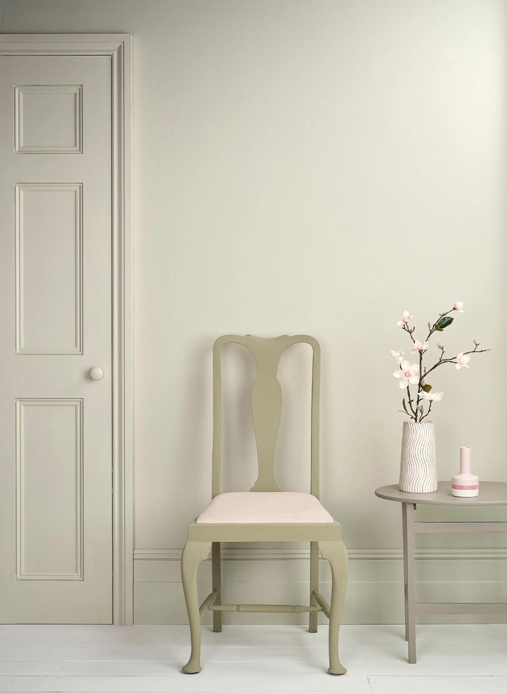 Costwold Green Satin Paint