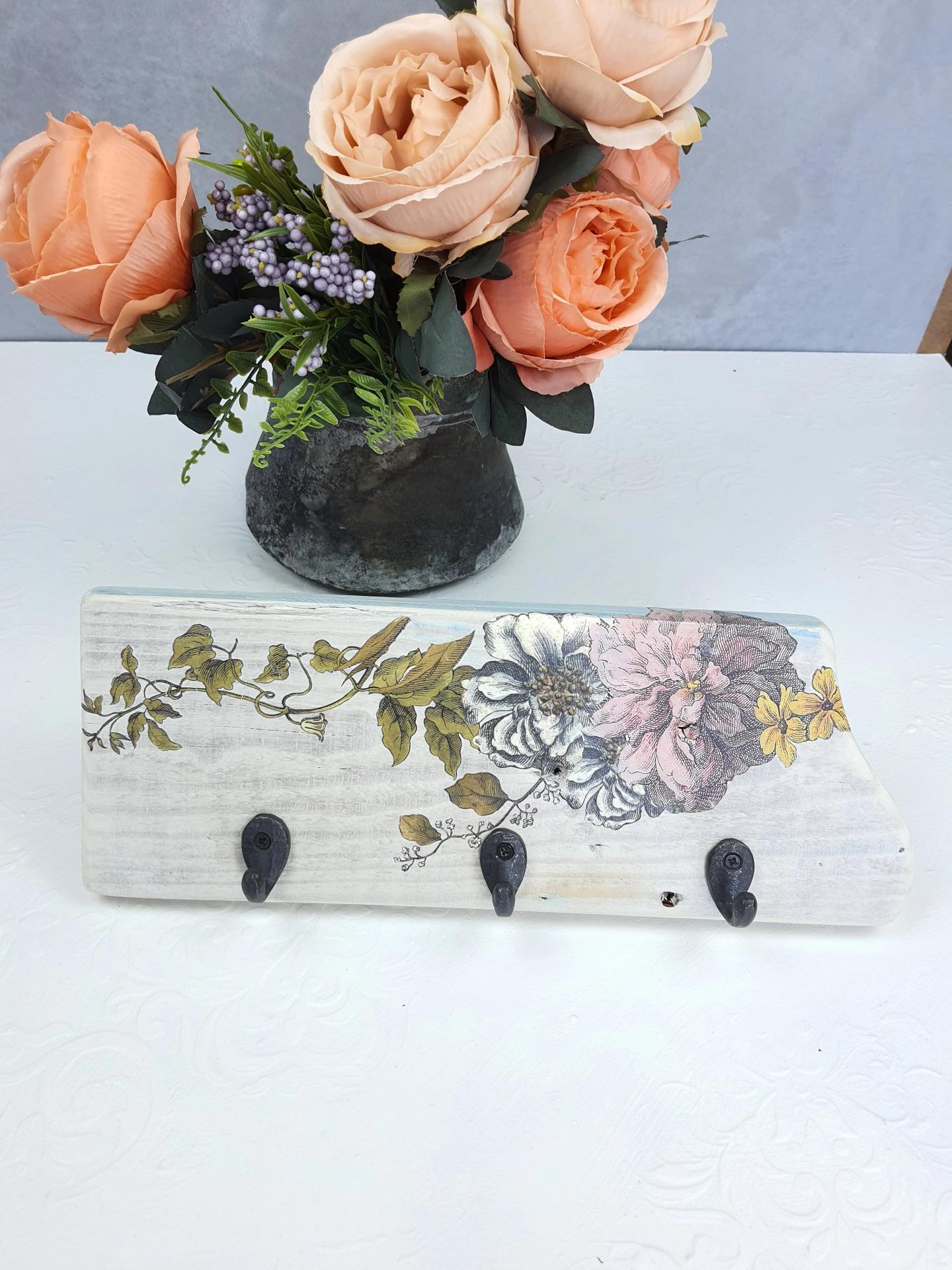 Masif Ahşap Beyaz Askı - üçlü