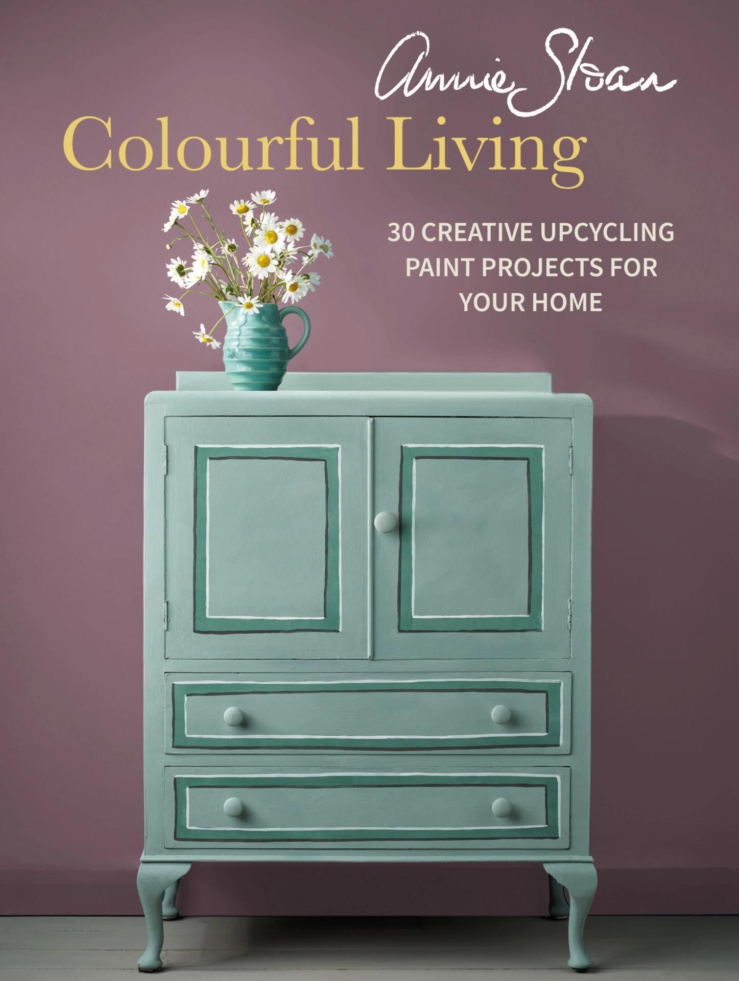 Colorful Living Kitap
